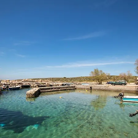 Vagioni Seaside Villa *